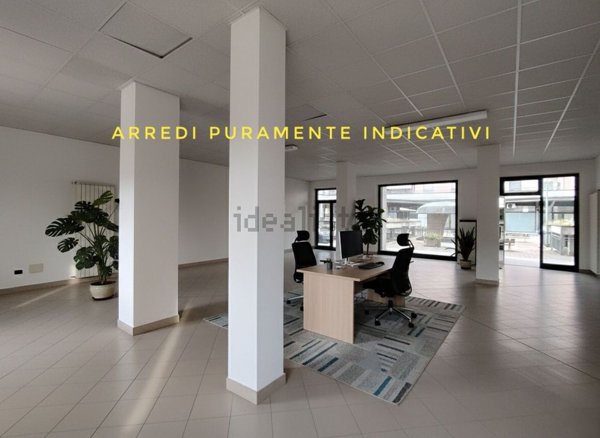 locale commerciale in vendita a Serravalle Scrivia in zona Zerbe