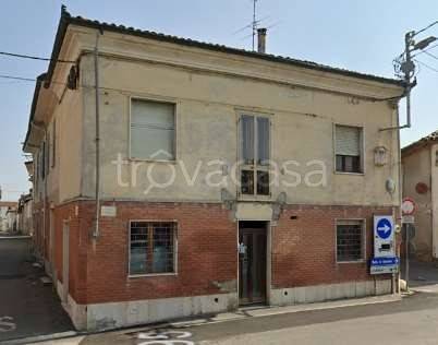 casa indipendente in vendita a Sezzadio