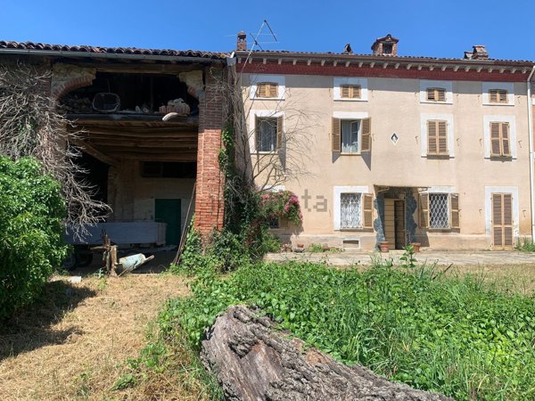 casa indipendente in vendita a Sezzadio