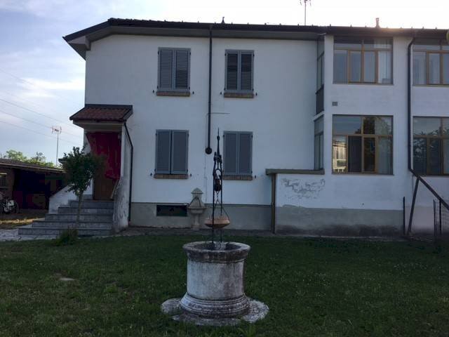 casa indipendente in vendita a Sezzadio