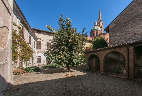 casa indipendente in vendita a Sezzadio