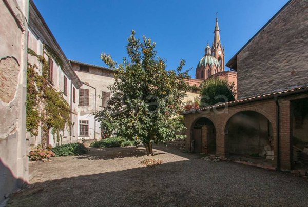 casa indipendente in vendita a Sezzadio