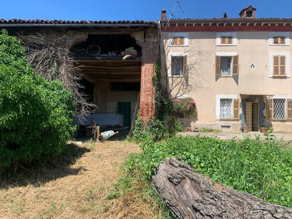 casa indipendente in vendita a Sezzadio in zona Boschi