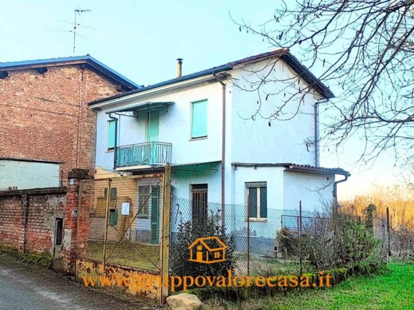 casa indipendente in vendita a Sezzadio