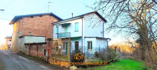 casa indipendente in vendita a Sezzadio