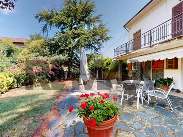 casa indipendente in vendita a Sezzadio