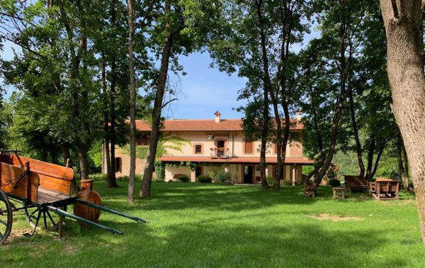 casale in vendita a Silvano d'Orba