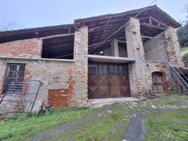 casa indipendente in vendita a Silvano d'Orba