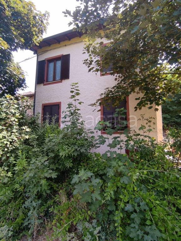 casa indipendente in vendita a Silvano d'Orba