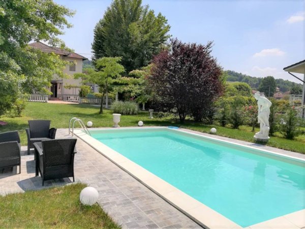 casa indipendente in vendita a Silvano d'Orba