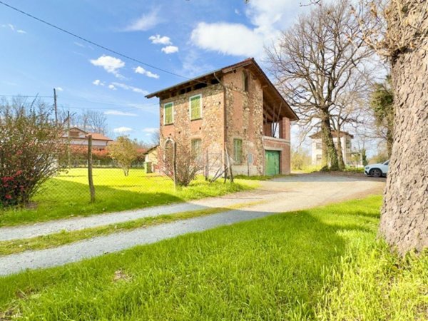casa indipendente in vendita a Silvano d'Orba