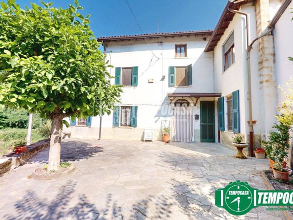casa indipendente in vendita a Silvano d'Orba in zona Valle Cochi