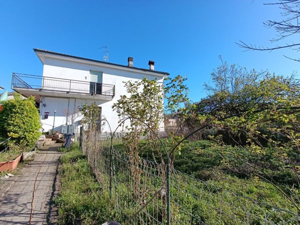 casa indipendente in vendita a Silvano d'Orba