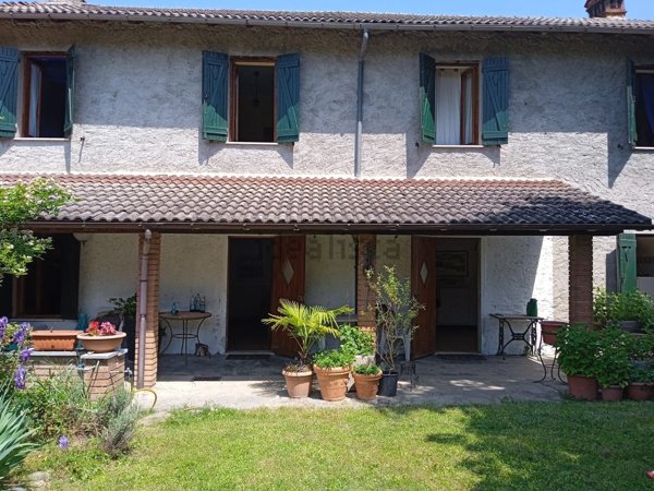 casa indipendente in vendita a Silvano d'Orba