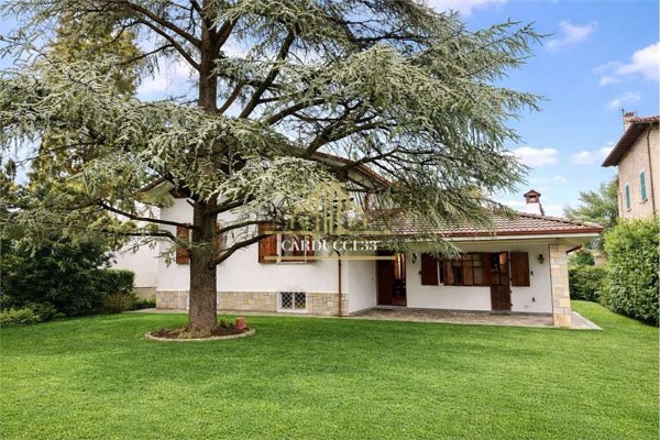 casa indipendente in vendita a Silvano d'Orba