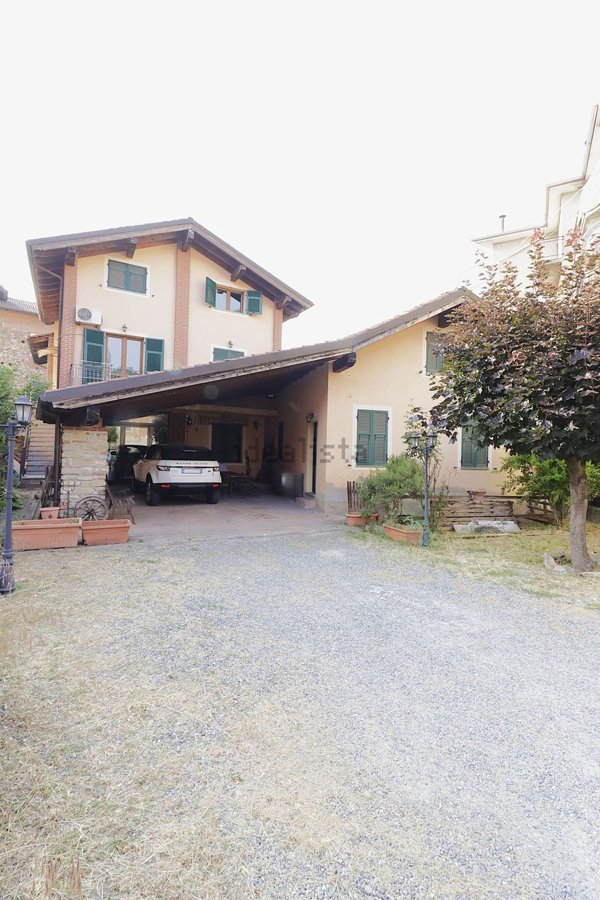 casa indipendente in vendita a Silvano d'Orba