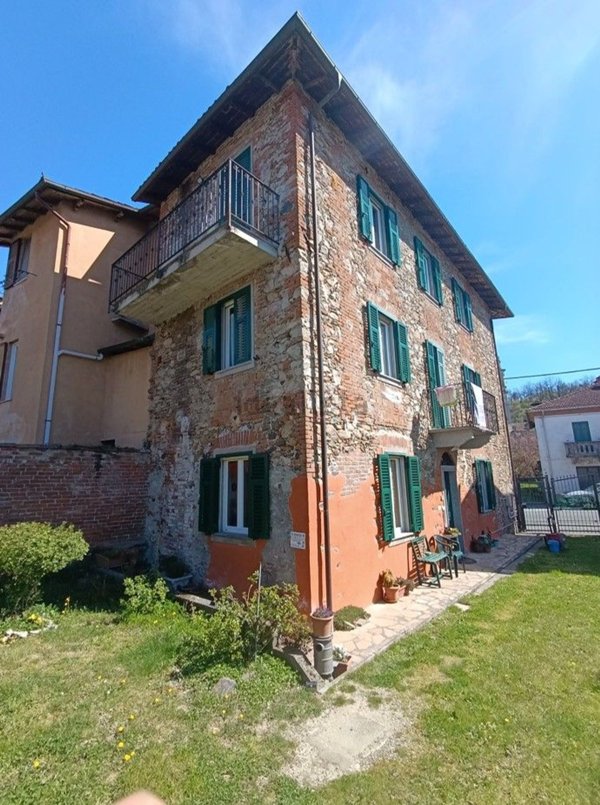 casa indipendente in vendita a Silvano d'Orba
