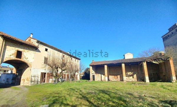casa indipendente in vendita a Solero