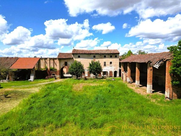 casa indipendente in vendita a Solero