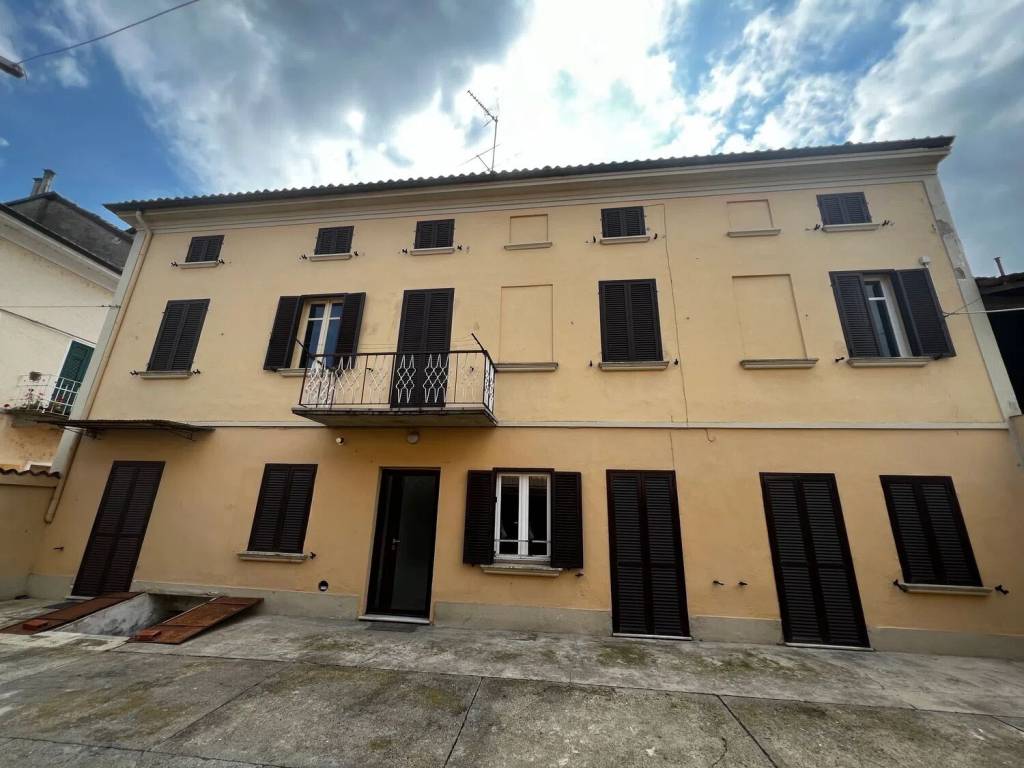 casa indipendente in vendita a Solero