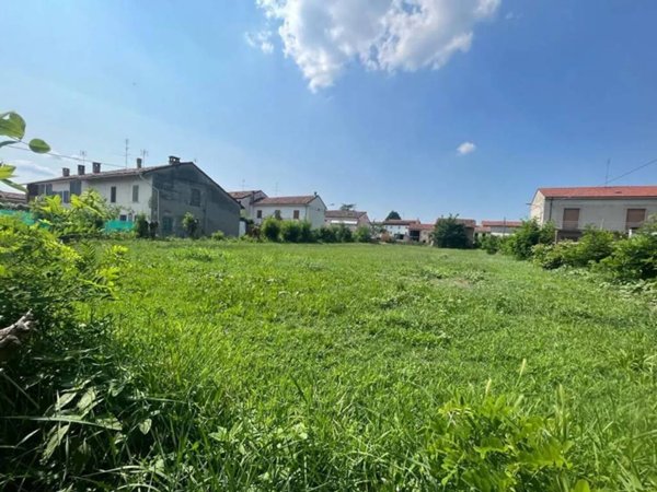 villetta a schiera in vendita a Solero