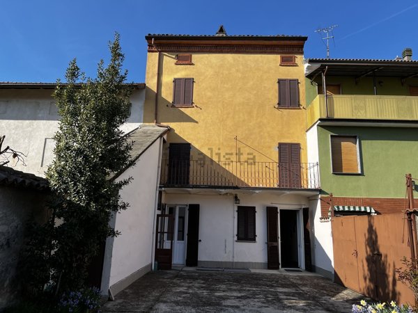 casa indipendente in vendita a Solero