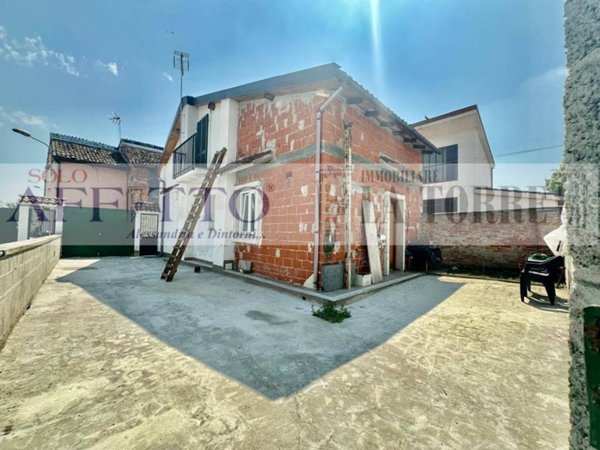 casa indipendente in vendita a Solero