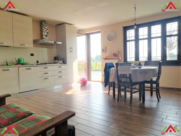 casa indipendente in vendita a Solero in zona Bottara