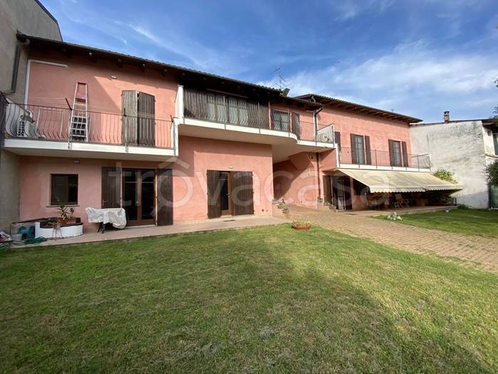 casa indipendente in vendita a Solonghello in zona Fabiano