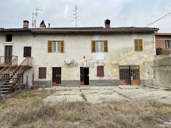 casa indipendente in vendita a Solonghello in zona Fabiano