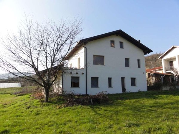 casa indipendente in vendita a Spigno Monferrato