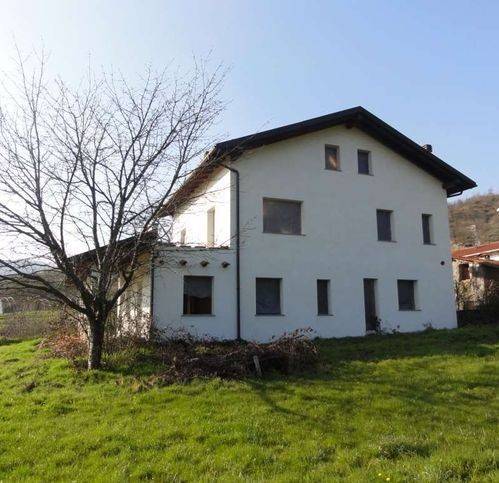 casa indipendente in vendita a Spigno Monferrato