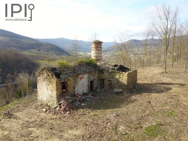 quadrivano in vendita a Spigno Monferrato