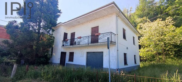 casa indipendente in vendita a Spigno Monferrato