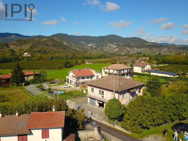 casa indipendente in vendita a Spigno Monferrato
