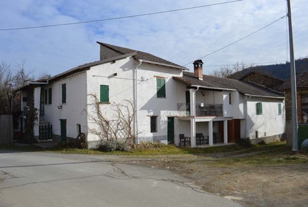 casa semindipendente in vendita a Spigno Monferrato