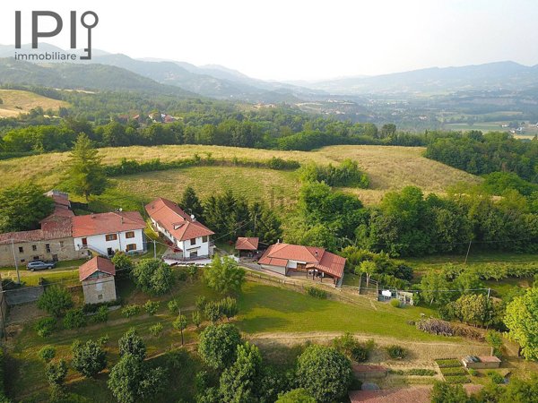 casale in vendita a Spigno Monferrato