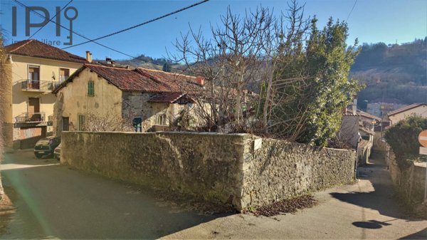 casa indipendente in vendita a Spigno Monferrato