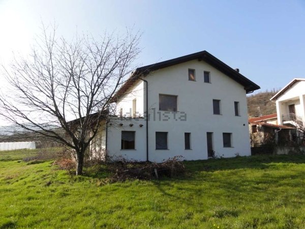 casa indipendente in vendita a Spigno Monferrato