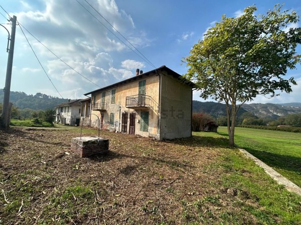 casale in vendita a Spigno Monferrato