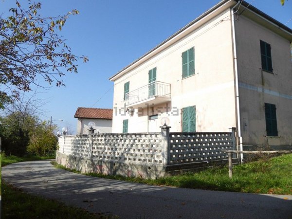casa indipendente in vendita a Spigno Monferrato