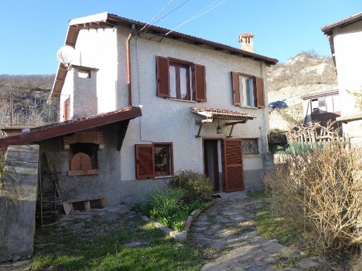 casa indipendente in vendita a Spigno Monferrato