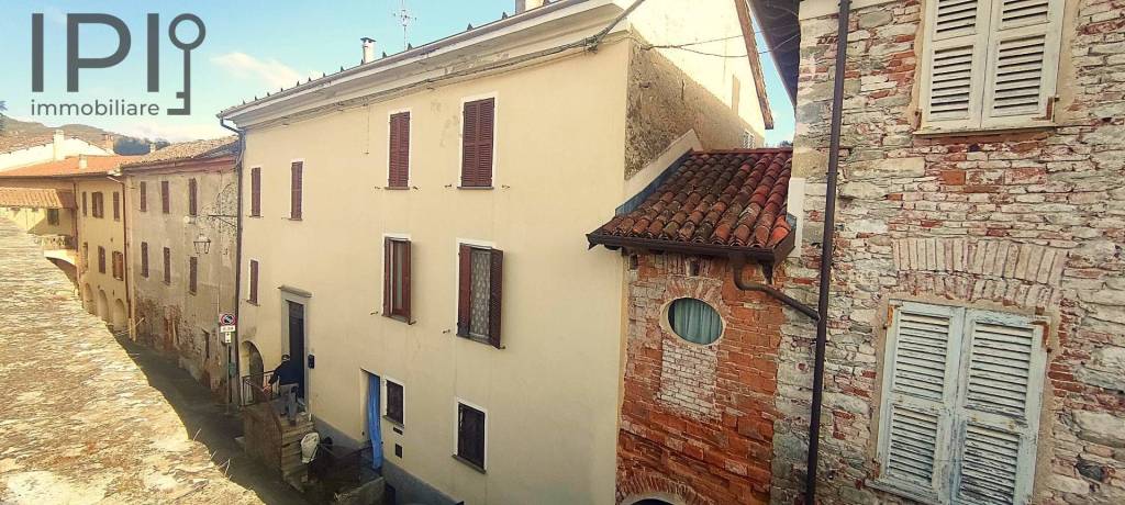 casa indipendente in vendita a Spigno Monferrato