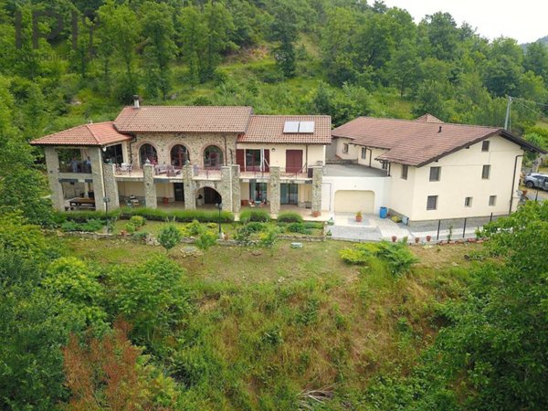 casa indipendente in vendita a Spigno Monferrato in zona Montaldo
