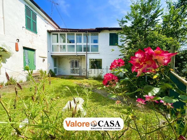 casa semindipendente in vendita a Spigno Monferrato in zona Rocchetta