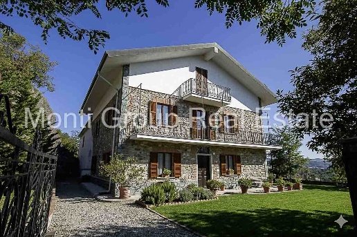 casale in vendita a Spigno Monferrato in zona Rocchetta