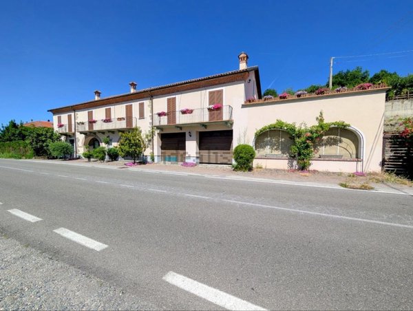 casa indipendente in vendita a Spigno Monferrato in zona Rocchetta