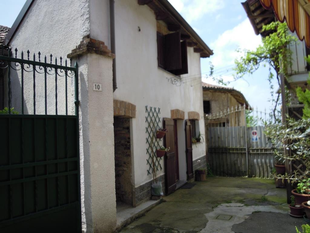 casa indipendente in vendita a Spineto Scrivia