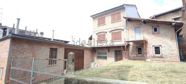 casa indipendente in vendita a Spineto Scrivia