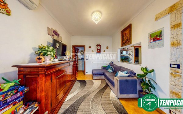 casa indipendente in vendita a Stazzano